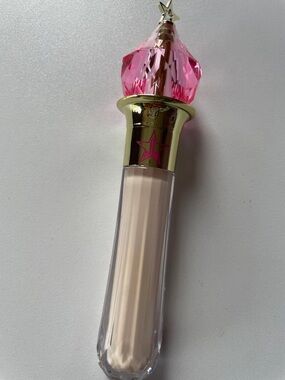 Jeffree Star Concealer